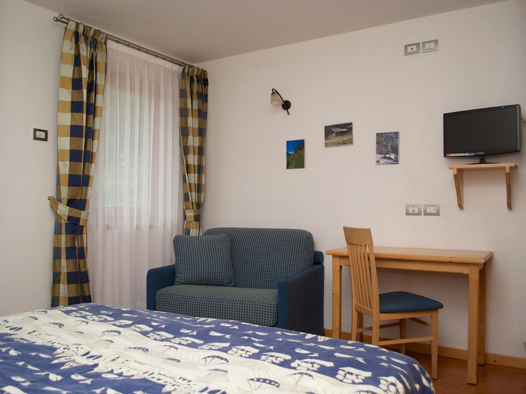 Bed and Breakfast Baita Scaia Коголо Номер фото